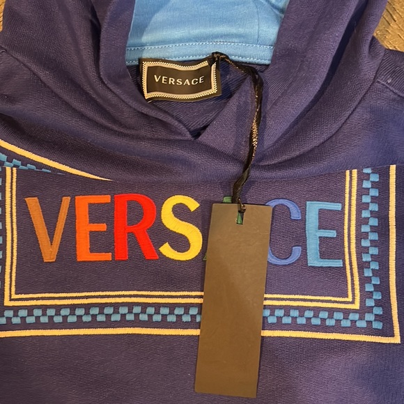 NWT authentic Versace shirtshirt - Picture 3 of 6